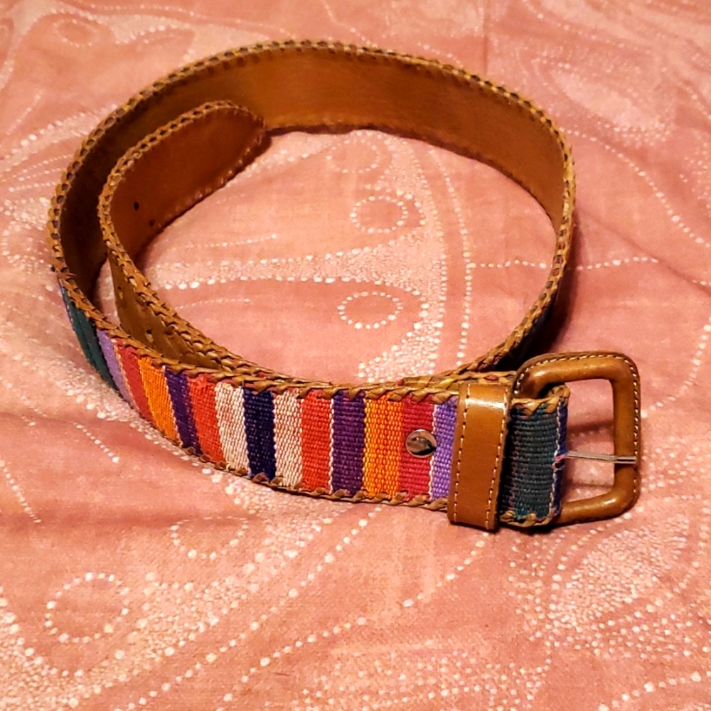 Vintage 70s/80s Girl's Guatemalan Made Woven Leather Belt